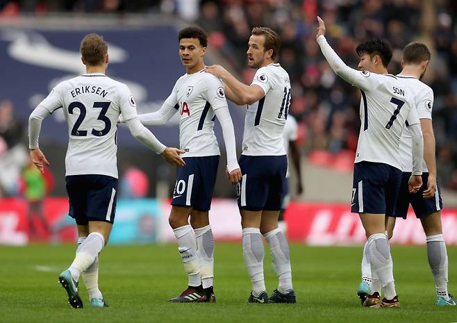 토트넘 시절 ‘DESK’ 라인을 이뤘던 크리스티안 에릭센(왼쪽), 델리 알리, 해리 케인, 손흥민. Getty Images