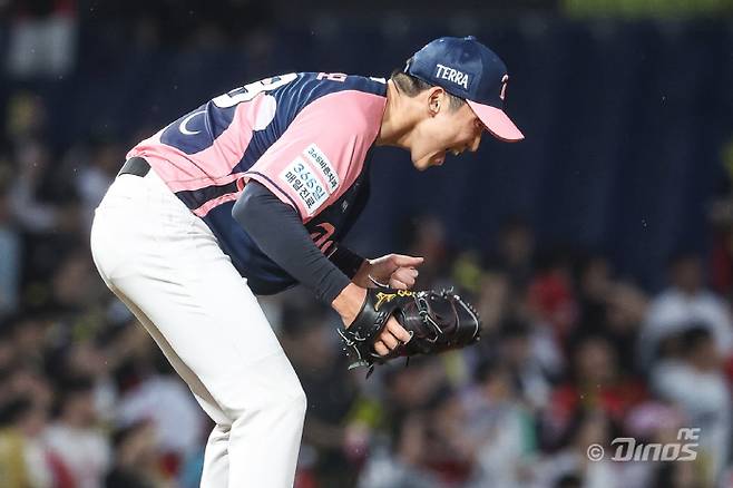 돌아온 NC 다이노스 에이스 구창모가 3이닝 무실점 호투를 펼치고 포효하고 있다. 사진제공=NC 다이노스