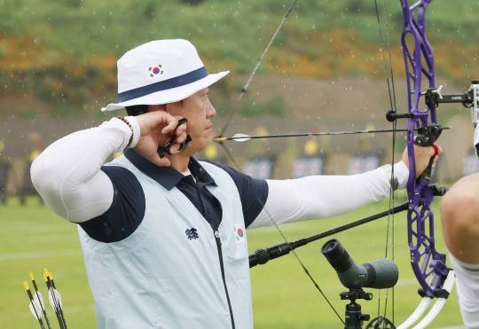 남자 컴파운드 개인 96강 나선 최용희. 사진[연합뉴스]