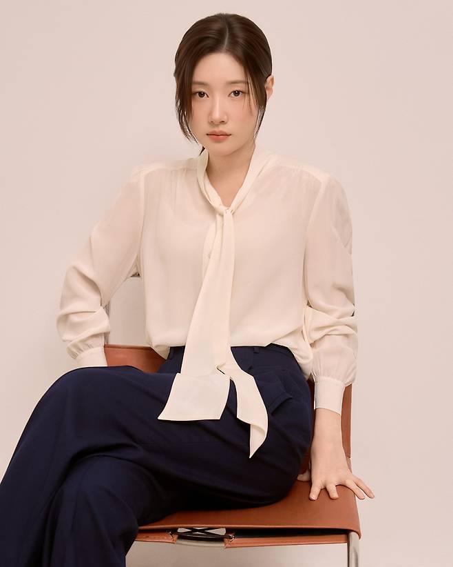 정채연/BH엔터테인먼트