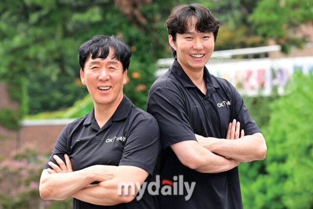 신영철 감독과 이민규./곽경훈 기자