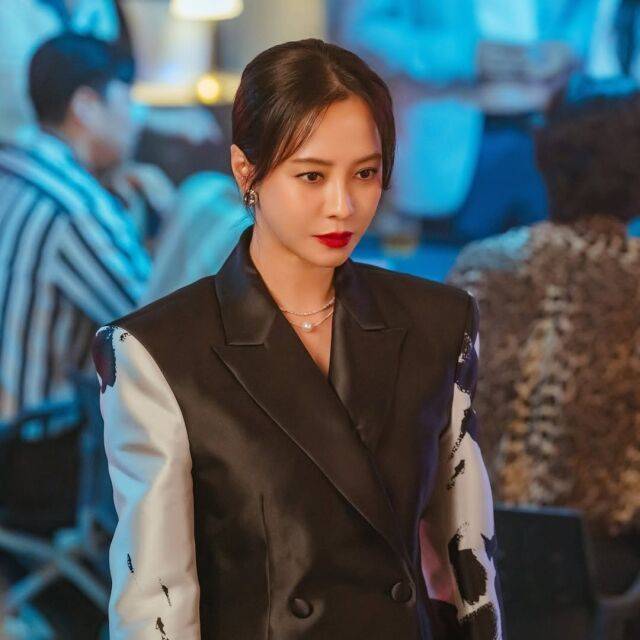 배우 송지효. / TV 조선 드라마 공식 인스타그램