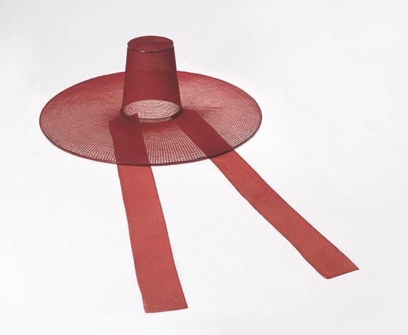 융복(戎服·조선시대 의례복)을 입을 때 쓰던 주립(朱笠).