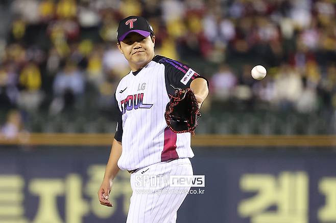 ▲ 시즌 막판 불안한 경기 내용을 보여주며 우려를 사고 있는 장현식 ⓒ곽혜미 기자