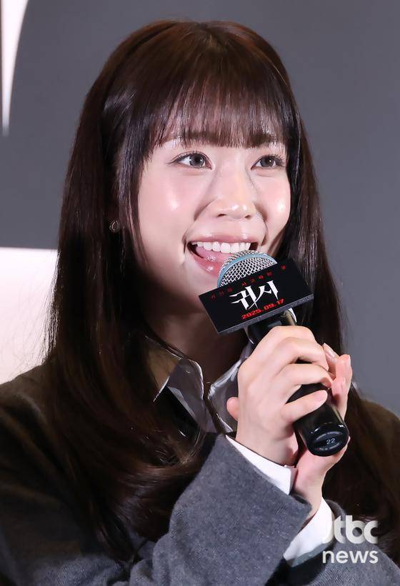 9일 오후 서울 CGV 용산아이파크몰에서 영화 '귀시' 언론시사회가 열렸다. 홍원기 감독, 배우 유재명, 문채원, 서영희, 원현준, 솔라, 차선우, 배수민, 서지수, 손주연이 참석했다. 박세완 엔터뉴스팀 기자 park.sewan@jtbc.co.kr