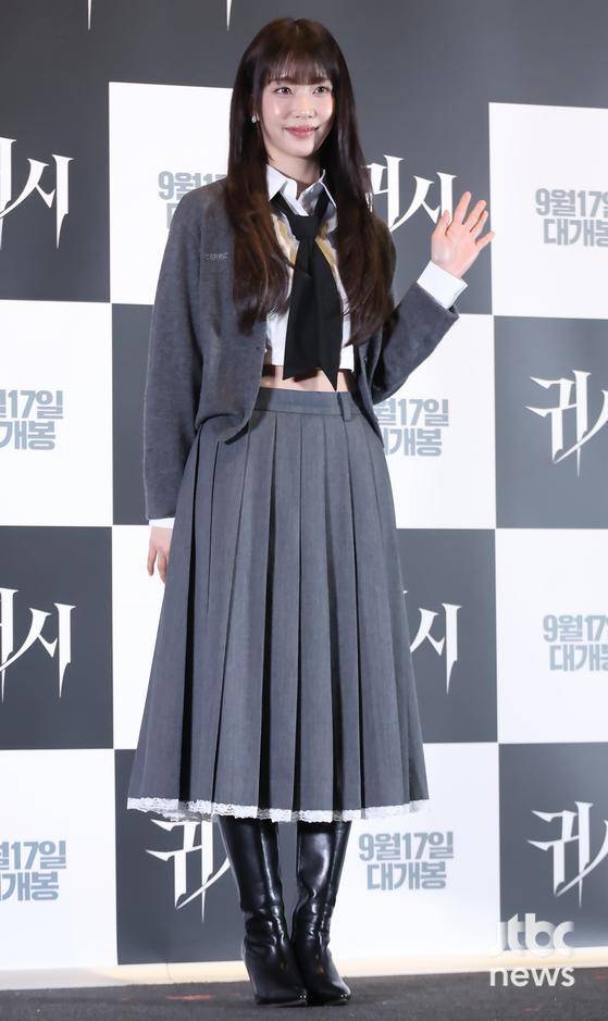 9일 오후 서울 CGV 용산아이파크몰에서 영화 '귀시' 언론시사회가 열렸다. 홍원기 감독, 배우 유재명, 문채원, 서영희, 원현준, 솔라, 차선우, 배수민, 서지수, 손주연이 참석했다. 박세완 엔터뉴스팀 기자 park.sewan@jtbc.co.kr