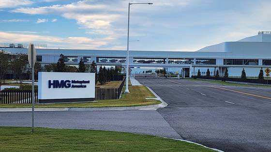 지난 4일(현지시간) 미국 이민당국의 대대적 불법체류 단속이 이뤄진 미국 조지아주 현대차 공장. 주말인 7일까지 공장은 사실상 가동이 중단된 채 미국 현지 하청업체 직원 일부만 공사에 투입됐다. 서배나=강태화 특파원