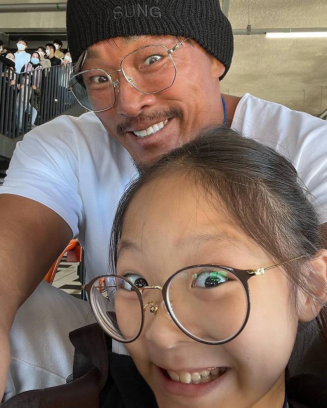 추성훈 부녀는 ‘슈퍼맨이 돌아왔다’ 출연 당시 대중의 큰 사랑을 받았다. 추성훈 SNS 캡처