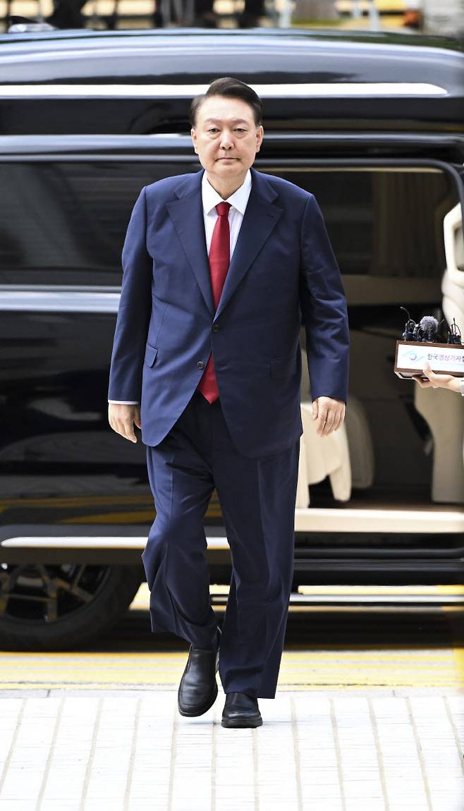 지난 7월 9일 윤석열 전 대통령이 구속 전 피의자심문(영장실질심사)을 받기 위해 서울 서초구 서울중앙지방법원에 출석하고 있다.(사진=사진공동취재단)