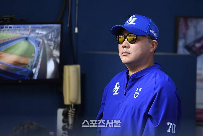 삼성 박진만 감독이 서울 잠실구장에서 열린 2025 KBO리그 두산과 경기를 지켜보고 있다.  잠실 | 최승섭기자 thunder@sportsseoul.com