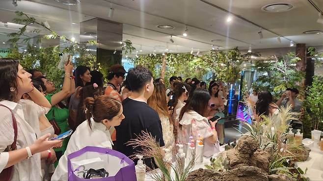 지난달 30일 서울 동대문 DDP에 있는 비더비에서 K뷰티 앱 하니고의 글로벌 인플루언서 초청 팝업 행사가 열렸다./바닐라컴퍼니 제공