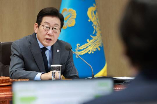 이재명 대통령이 9일 서울 용산 대통령실에서 열린 국무회의에서 발언하고 있다. 연합뉴스