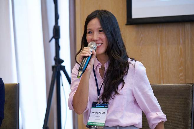 지난달 28일 제14회 아시아 포 애니멀스 콘퍼런스에 참가한 이형주 동물복지문제연구소 어웨어 대표가 ‘농장동물 복지 개선을 위한 캠페인 전략’에 대해 발표하고 있다. AfA 콘퍼런스 제공