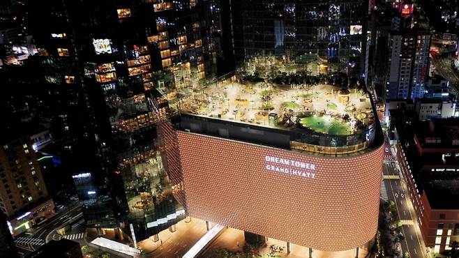 제주 드림타워 복합리조트. (롯데관광개발 제공)