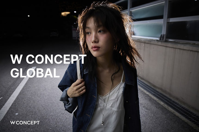 신세계그룹 패션 플랫폼 W컨셉은 글로벌몰을 전면 개편하고 일본 시장 공략에 나선다. [사진 = W컨셉 제공]