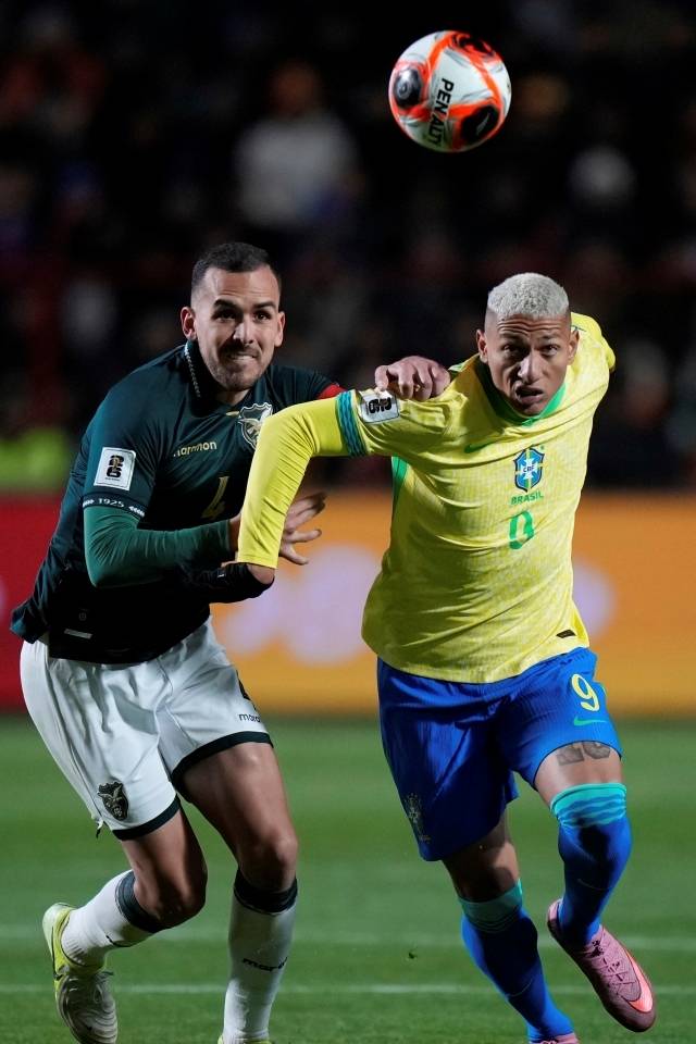 히샤를리송의 존재감은 없었다. 그는 브라질이 무기력한 패배를 지켜볼 수밖에 없다. 사진=AP=연합뉴스