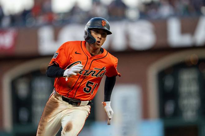 샌프란시스코 자이언츠 이정후가 두 경기 연속 안타를 추가했다. 사진은 샌프란시스코에서 활약 중인 이정후의 모습. /사진=로이터