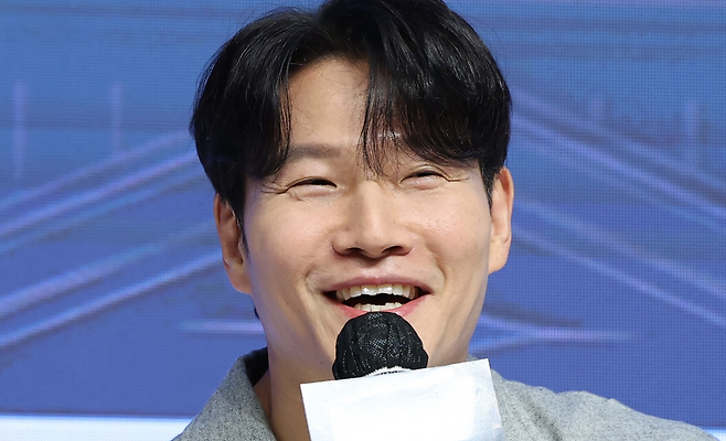 가수 김종국이 세간의 궁금증을 자아냈던 결혼과 관련해 직접 입을 열었다. 뉴스1