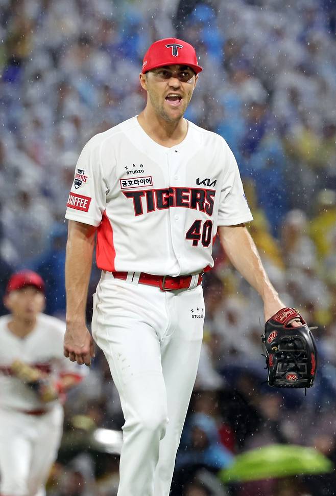 KIA 제임스 네일이 10일 광주 삼성전에서 5이닝 무실점을 기록했지만, 승리와는 인연을 맺지 못했다. 뉴시스