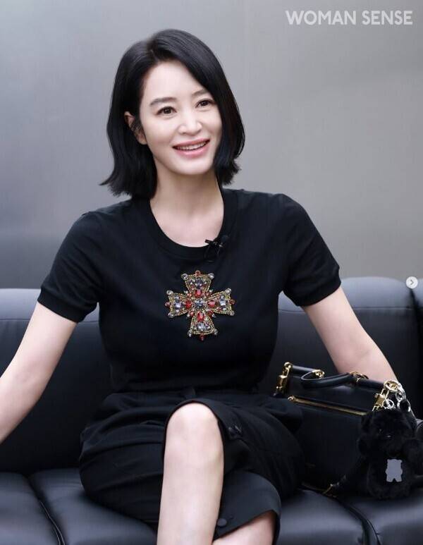 사진=김혜수 인스타그램(@hs_kim_95)