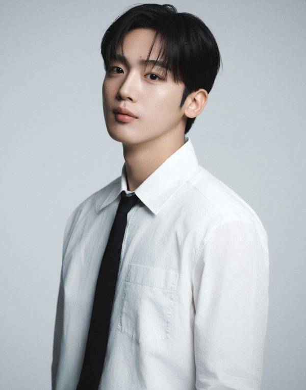 ⓒ위엔터테인먼트