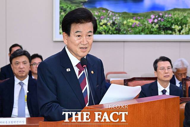 정동영 통일부 장관은 지난 8일 국회 외교통일위원회 긴급현안질의에서 북미 대화, 남북 관계 유연화, 북중러 연대 등에 주목해야 한다며 한국의 역할이 여느 때보다 중요하다는 취지로 밝혔다. /국회=남윤호 기자