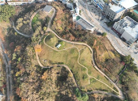 한솔동 고분군 전경. 세종시 제공