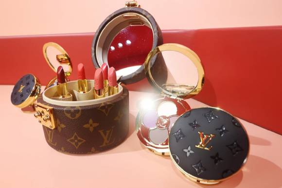 '라 보떼 루이비통'이 진열돼 있다. [사진=연합뉴스]