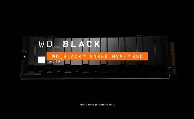 ▲ 추후 고성능 RGB 방열판이 장착된 모델도 출시될 예정입니다