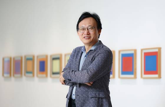 국내에서 수면 명의로 손꼽히는 신원철 강동경희대병원 신경과 교수는 "고혈압, 당뇨, 심장병, 뇌졸중 등 심각한 질병을 일으키는 수면장애를 예방하려면 그만큼 '좋은 잠'에 투자해야 한다"고 조언했다. 김종호 기자