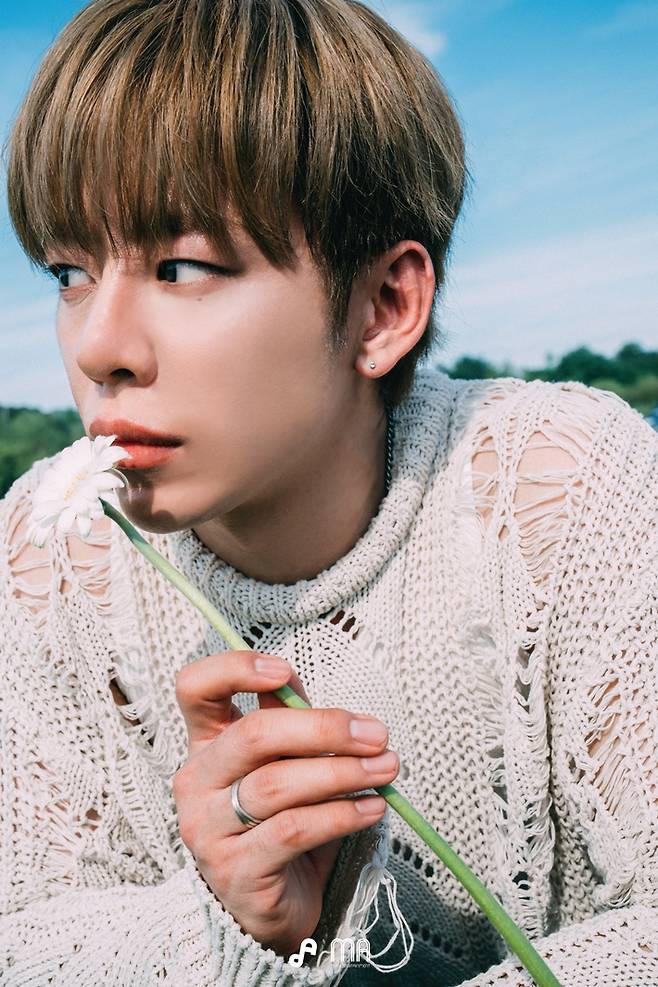 정대현은 2019년 이후 6년 만인 올해 6월 신곡 '스테이'를 냈고 3개월 만에 또 다른 신곡 '행로'를 공개했다. MA엔터테인먼트 제공