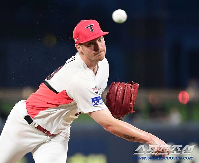 12일 광주 기아챔피언스필드에서 열린 KIA와 두산의 경기. 선발 투구하고 있는 KIA 올러. 광주=송정헌 기자songs@sportschosun.com/2025.09.12/