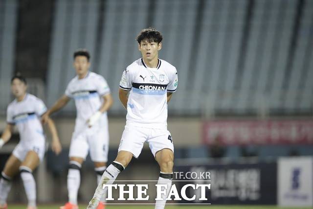 김포전에서 무패 행진을 끊은 천안시티FC는 '1강' 인천을 상대로 중위권 진입 여부를 테스트하게 된다./K리그