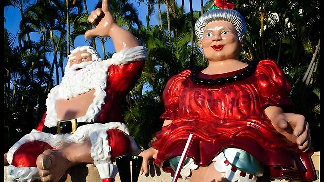 하와이에서 만날 수 있는 산타  / 사진=미국관광청