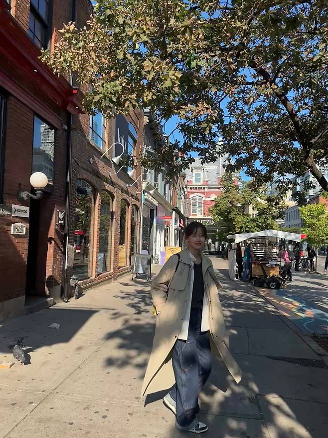 사진 = 신현빈 인스타그램