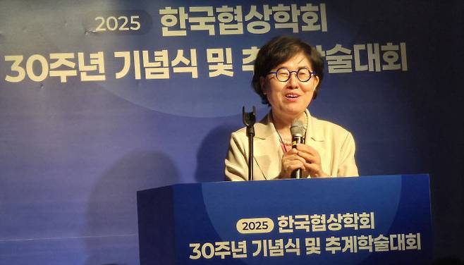 김미리 30주년 준비위원장이  개회사하고 있다.                                                                                                                                                 사진 한성일 기자