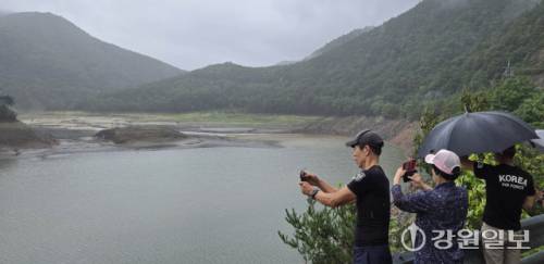 사상 최악의 가뭄을 겪고 있는 강릉지역에