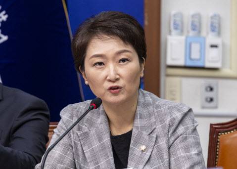 이언주 더불어민주당 최고위원. (사진=연합뉴스)