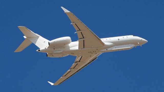 올 2월 한반도에 투입된  최신예 정찰기 아테나-R. MAG 에어로스페이스 제공