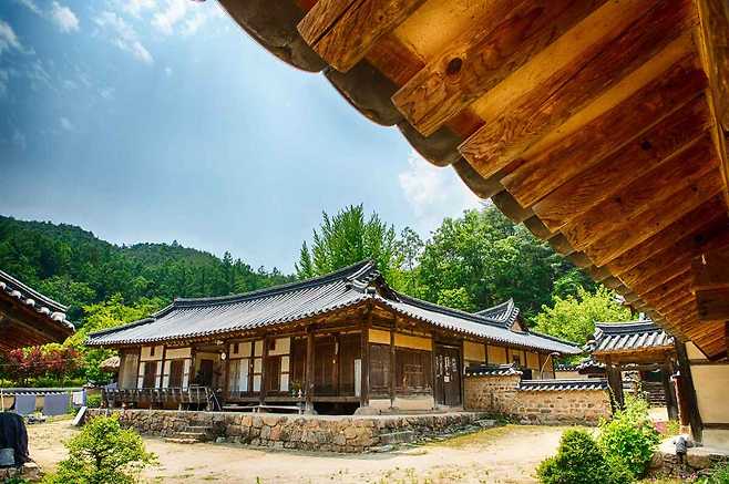 퇴계선생의 종택.