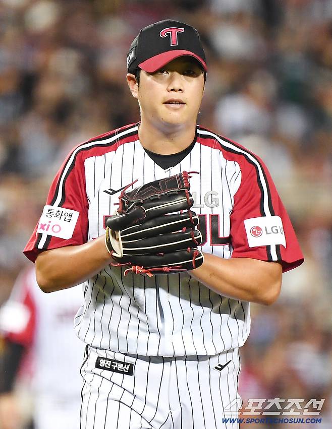 7일 서울 잠실구장에서 열린 SSG-LG전. 7회초 1사 만루에서 등판한 함덕주가 무실점으로 막은 후 기뻐하고 있다. 잠실=정재근 기자 cjg@sportschosun.com/2025.9.7/