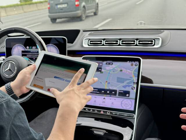시속 95㎞ 까지 고속도로 자율주행이 가능한 메르세데스-벤츠 드라이브 파일럿 시스템