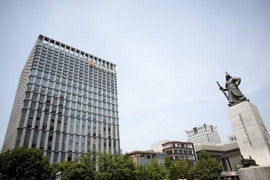 서울 광화문 현대해상 사옥. /조선DB