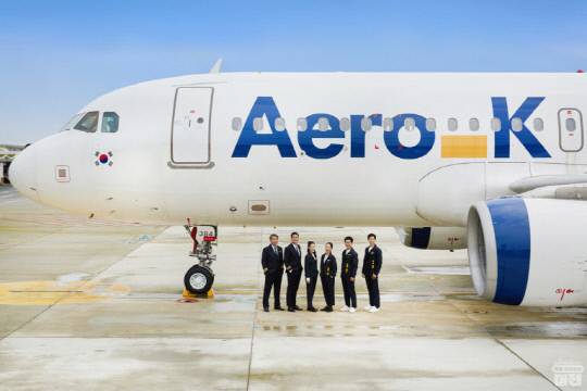 청주국제공항을 모기자로 하는 에어로케이, 충청권은 현재 청주국제공항에 이어 충남 서산공항 건설을 추진하고 있다. 에어로케이 제공