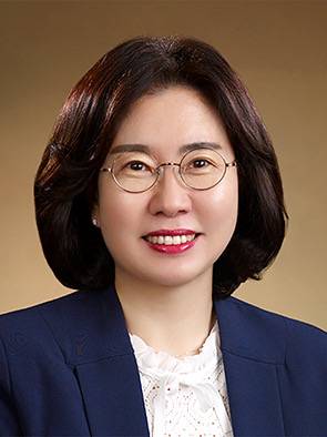 Lee Mi-seon, administrator of the Korea Meteorological Administration (KMA)
