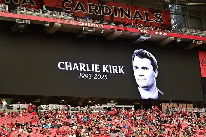 찰리 커크 추모를 위한 묵념의 시간. 연합뉴스