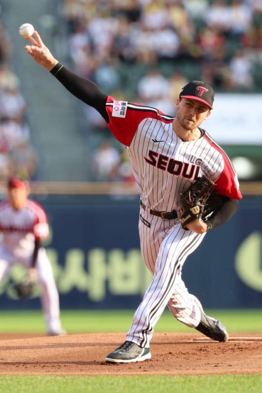 14일 KIA전에서 6이닝 무실점 호투를 펼친 LG 앤더스 톨허스트 / 사진=LG 트윈스 제공. 연합뉴스