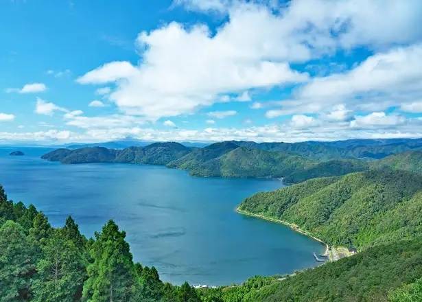 시가현의 풍경. 라이브 재팬