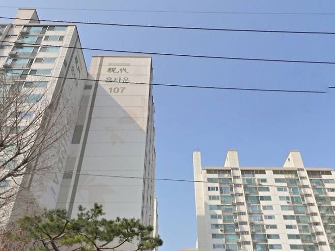 서울 영등포구 당산동2가에 소재한 현대홈타운 아파트.[네이버지도 거리뷰 캡처]