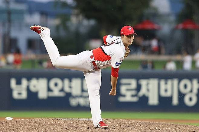 프로야구 KIA타이거즈의 김태형이 16일 광주-기아챔피언스필드에서 열린 '2025 신한 SOL BANK KBO 정규시즌' 한화이글스와 경기에서 데뷔 첫 선발등판의 기회를 가졌다. KIA구단 제공.